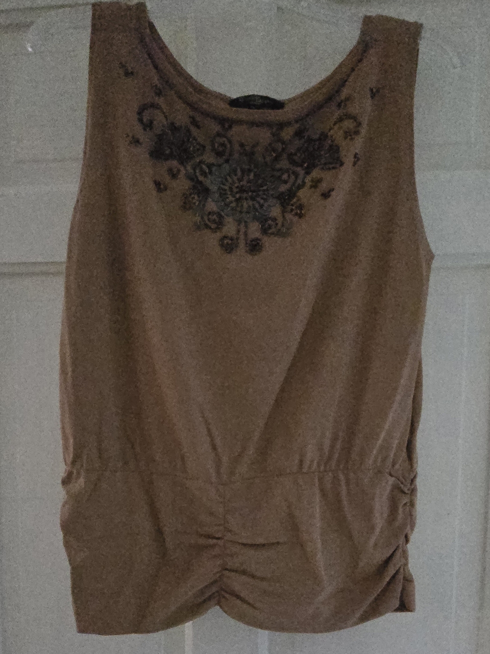 Embroidery-Detail Rusty Brown Sleeveless Tank Top